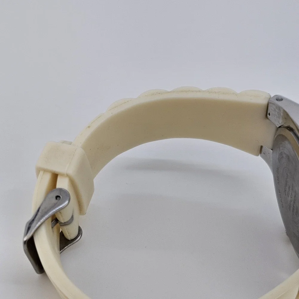 Unisex Analog Watch 40MM White Dial Cream Plastic Bands New Battery‎